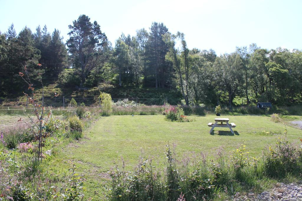 Bed and Breakfast Ach-Na-Sidhe Dores Екстер'єр фото