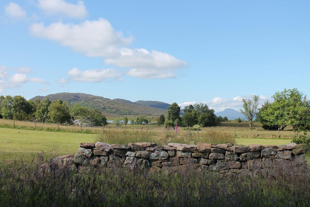 Bed and Breakfast Ach-Na-Sidhe Dores Екстер'єр фото