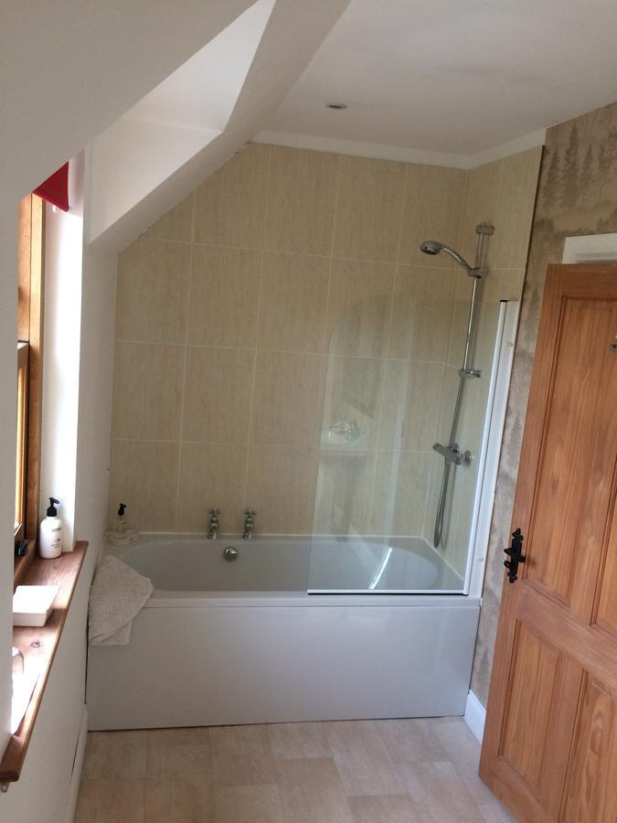 Bed and Breakfast Ach-Na-Sidhe Dores Екстер'єр фото