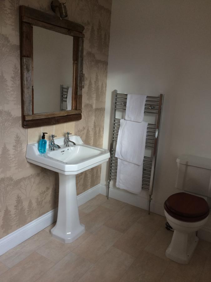 Bed and Breakfast Ach-Na-Sidhe Dores Екстер'єр фото