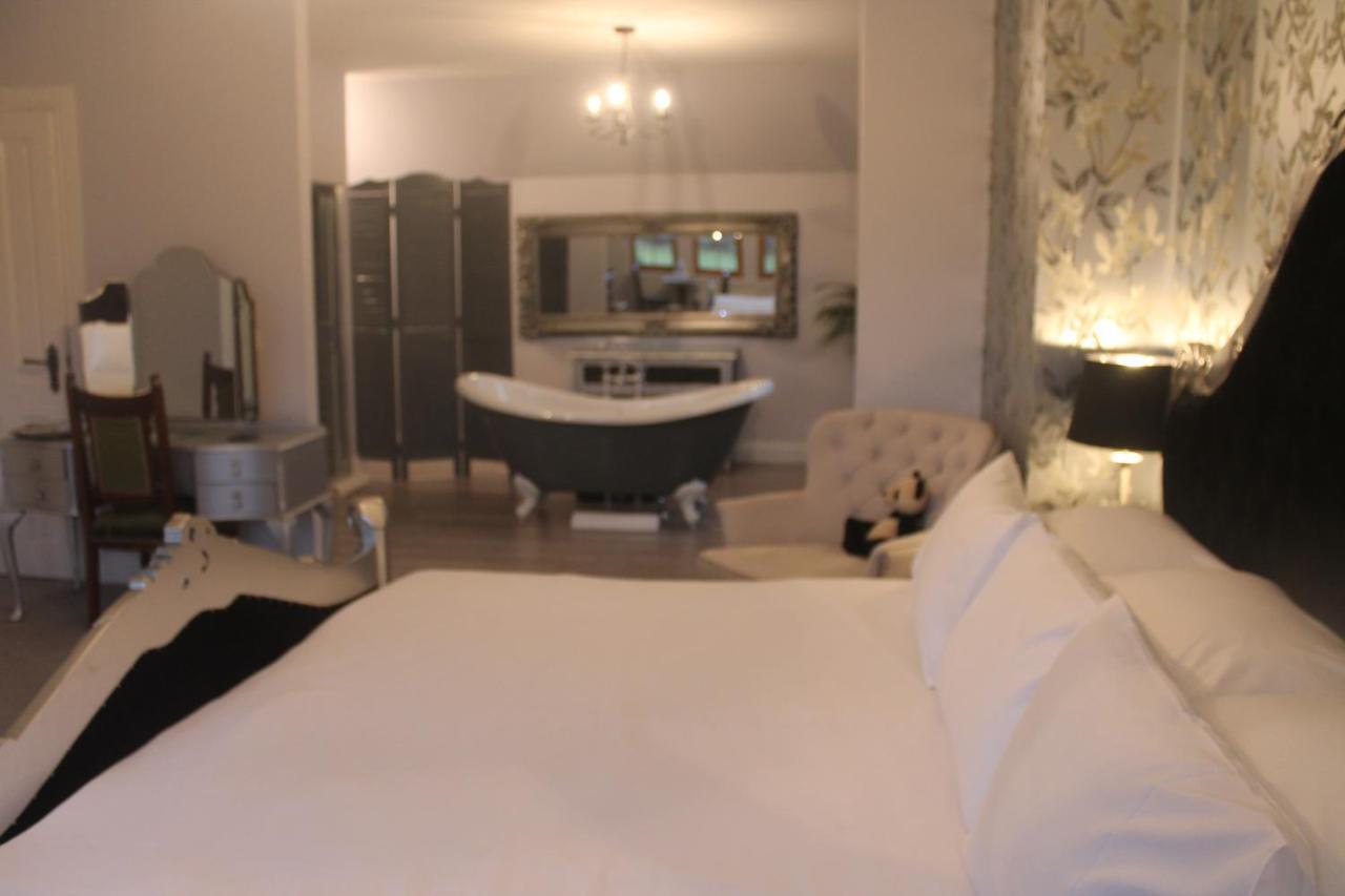 Bed and Breakfast Ach-Na-Sidhe Dores Екстер'єр фото