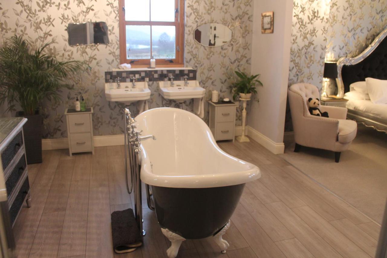 Bed and Breakfast Ach-Na-Sidhe Dores Екстер'єр фото